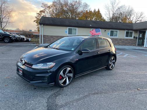 2019 Volkswagen Golf GTI 2.0T S 4-Door
