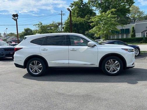 Platinum White Pearl 2023 Acura MDX Standard
