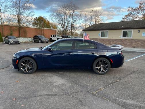 2017 Dodge Charger SXT
