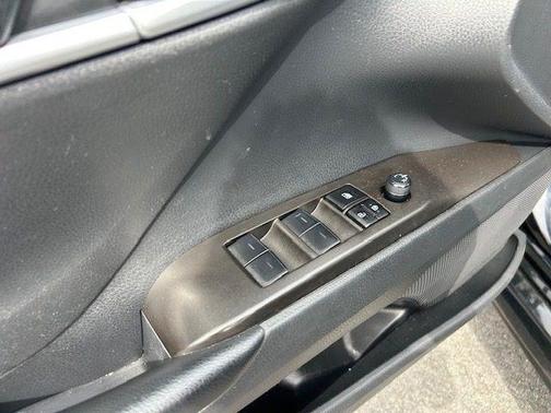 Midnight Black Metallic 2023 Toyota Camry SE