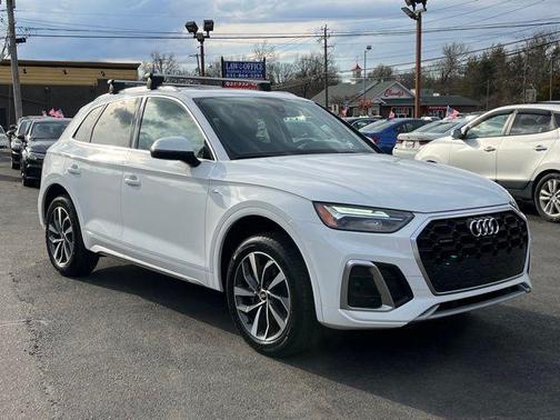 2023 Audi Q5 45 S line Premium Plus