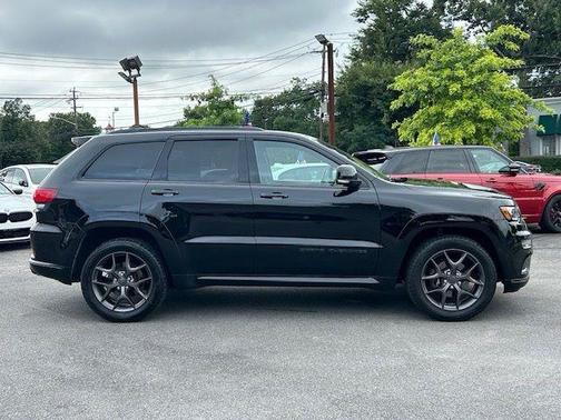 Diamond Black Crystal Pearlcoat 2020 Jeep Grand Cherokee Limited X