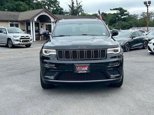 Diamond Black Crystal Pearlcoat 2020 Jeep Grand Cherokee Limited X