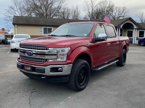 Ruby Red Metallic Tinted Clearcoat 2019 Ford F-150 Lariat