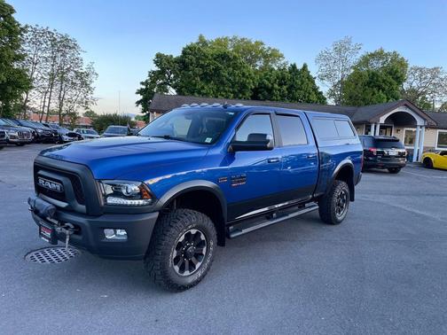 Blue Streak Pearlcoat 2018 RAM 2500 Power Wagon