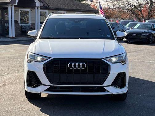 2021 Audi Q3 45 S line Premium