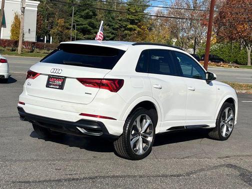 2021 Audi Q3 45 S line Premium