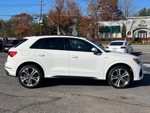 2021 Audi Q3 45 S line Premium