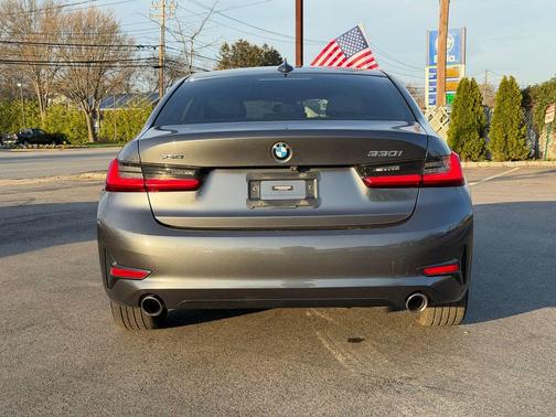 Mineral Gray Metallic 2019 BMW 330 xDrive
