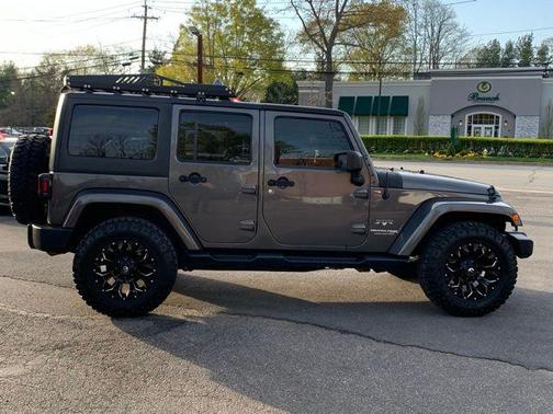 2018 Jeep Wrangler JK Unlimited Sahara