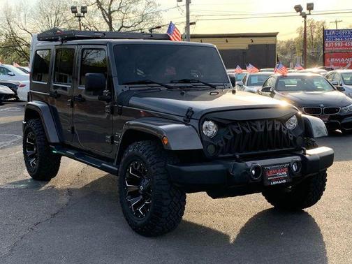 2018 Jeep Wrangler JK Unlimited Sahara