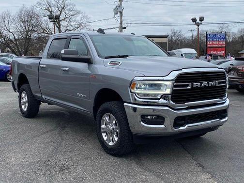 2019 RAM 2500 Big Horn Crew Cab 4x4 6'4' Box