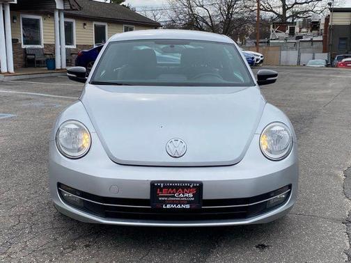 2012 Volkswagen Beetle Base