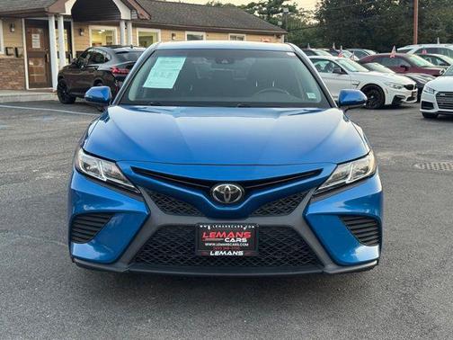 2019 Toyota Camry SE