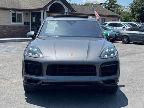2021 Porsche Cayenne GTS