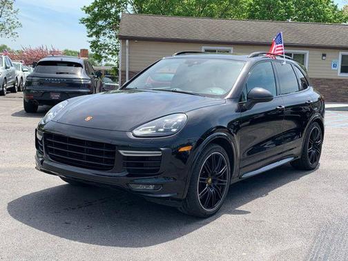 2018 Porsche Cayenne GTS
