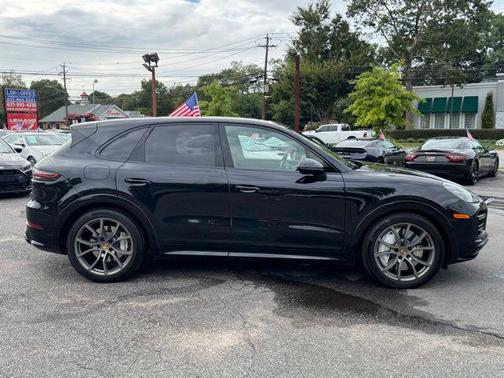 2019 Porsche Cayenne Turbo