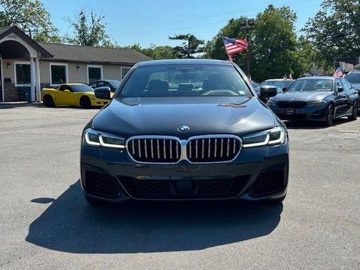 Dark Graphite Metallic 2022 BMW 540 i xDrive