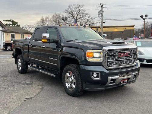 2018 GMC Sierra 3500 Denali