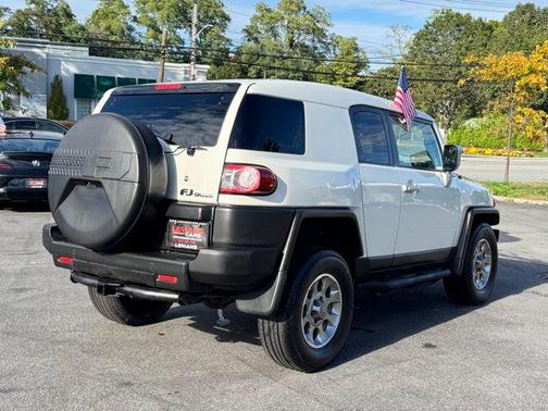 2012 Toyota FJ Cruiser Base
