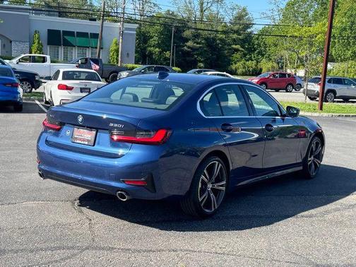 2022 BMW 330 xDrive