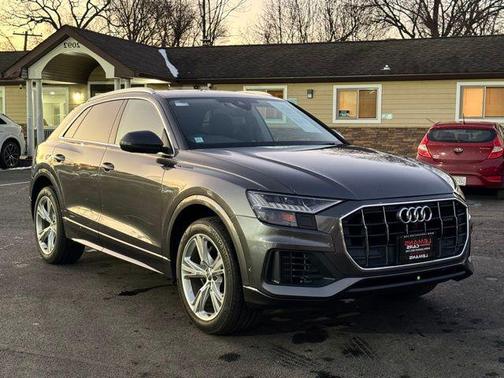 2019 Audi Q8 3.0T Premium Plus