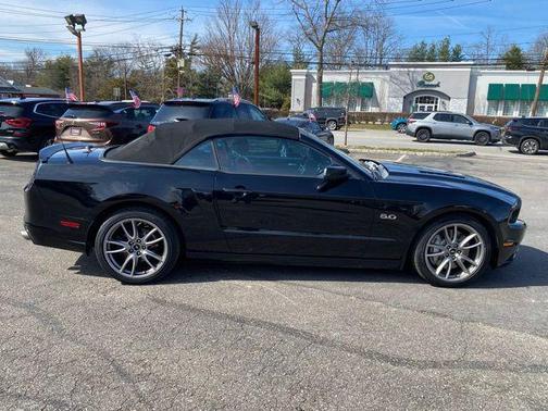 2013 Ford Mustang GT Premium