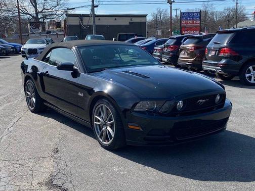 2013 Ford Mustang GT Premium