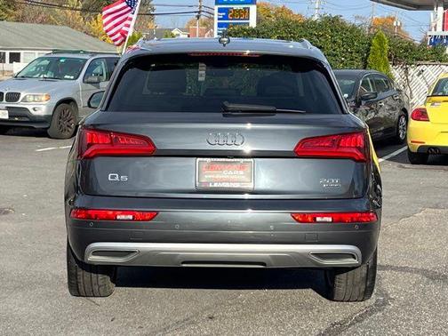 2018 Audi Q5 2.0T Tech Premium