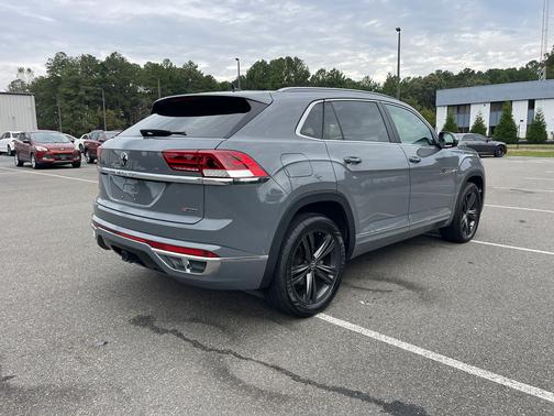 2022 Volkswagen Atlas Cross Sport 3.6 V6 SEL R-Line