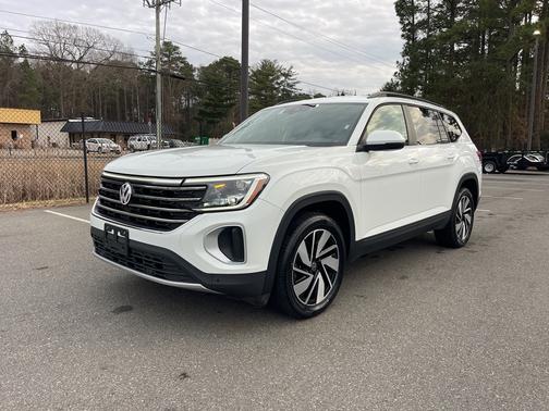 2024 Volkswagen Atlas 2.0T SE