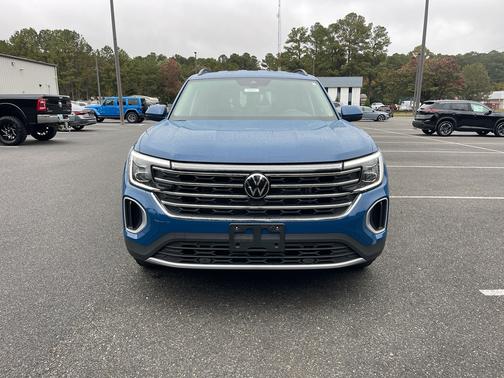 2025 Volkswagen Atlas 2.0T SE