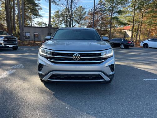 2020 Volkswagen Atlas Cross Sport 3.6 V6 SE w/ Technology