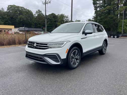 2024 Volkswagen Tiguan 2.0T Wolfsburg