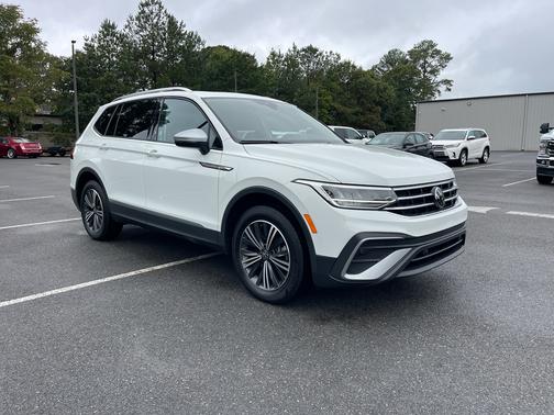 2024 Volkswagen Tiguan 2.0T Wolfsburg