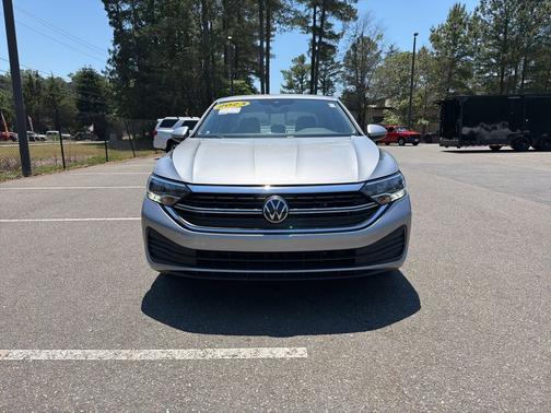 Pyrite Silver Metallic 2023 Volkswagen Jetta 1.5T SE