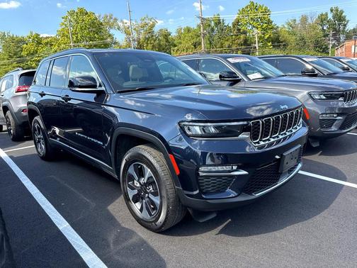 2023 Jeep Grand Cherokee 4xe Base