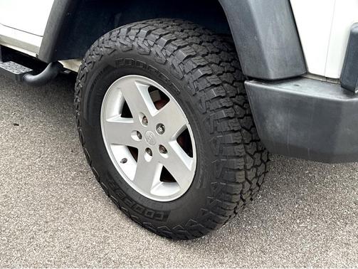 2009 Jeep Wrangler Unlimited X