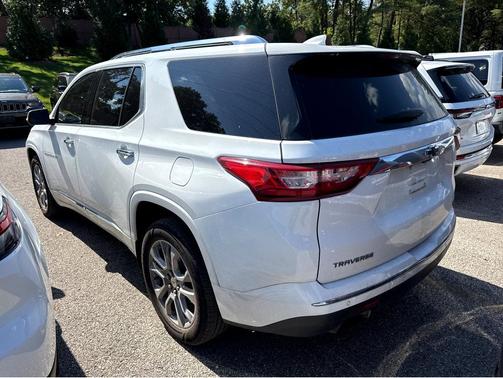 2021 Chevrolet Traverse Premier