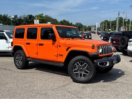 2025 Jeep Wrangler 4-Door Sahara 4x4