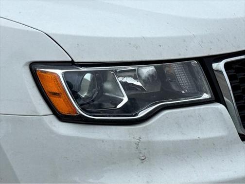 2022 Jeep Grand Cherokee Laredo