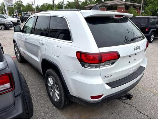 2022 Jeep Grand Cherokee Laredo
