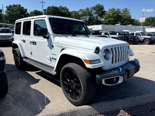 2022 Jeep Wrangler Unlimited 4xe Sahara