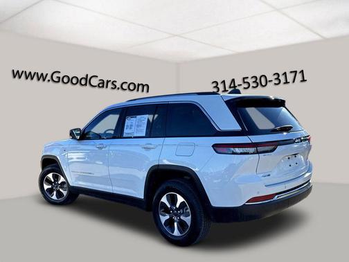 2022 Jeep Grand Cherokee 4xe Base