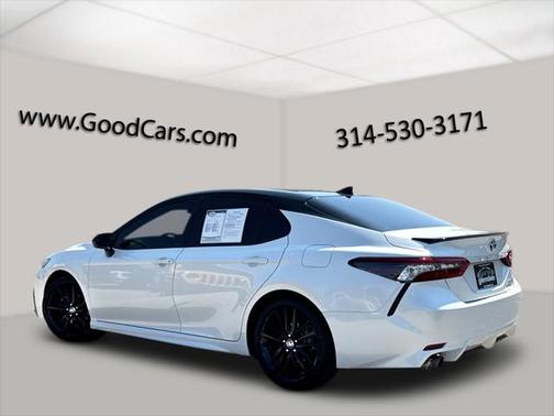 2024 Toyota Camry Hybrid SE