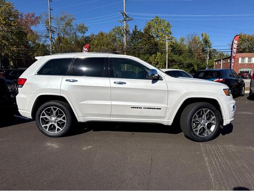 2021 Jeep Grand Cherokee Overland