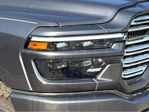 2025 RAM 2500 Laramie Crew Cab 4x4 6'4' Box