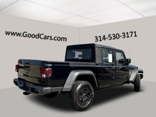2022 Jeep Gladiator Sport