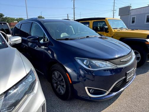 2019 Chrysler Pacifica Touring-L Plus