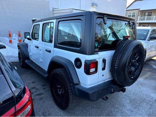 2018 Jeep Wrangler Unlimited Sport